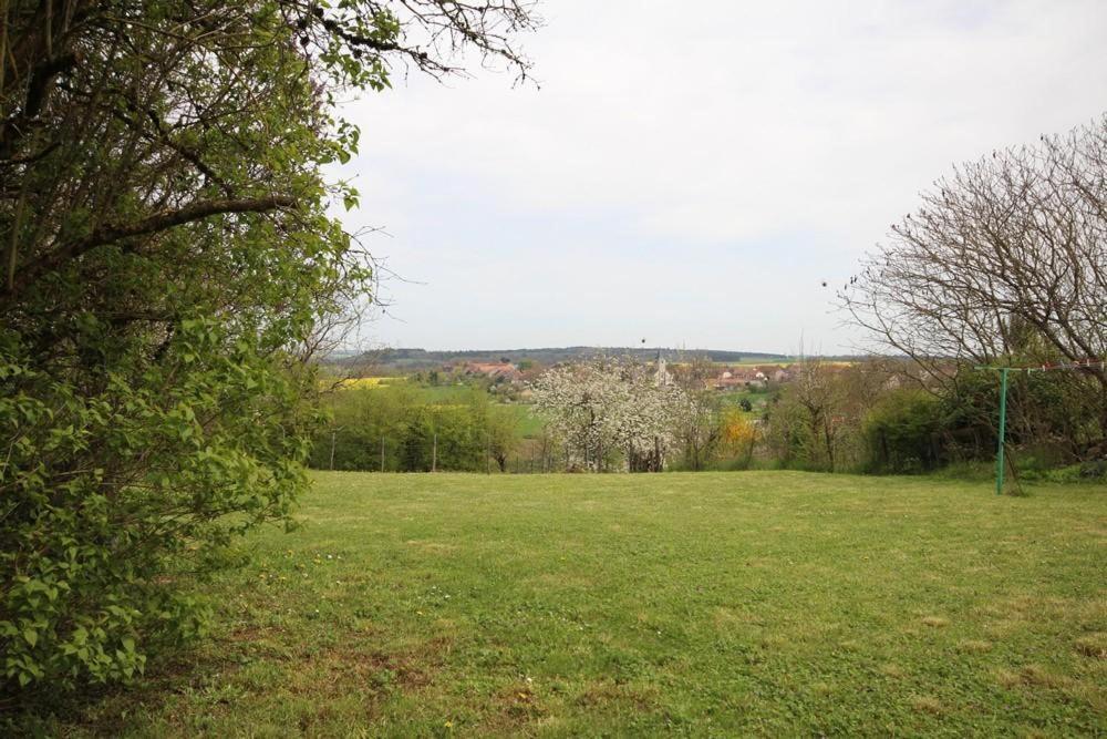 Bed and Breakfast Chez Marie-Anne Sacquenay Exterior foto